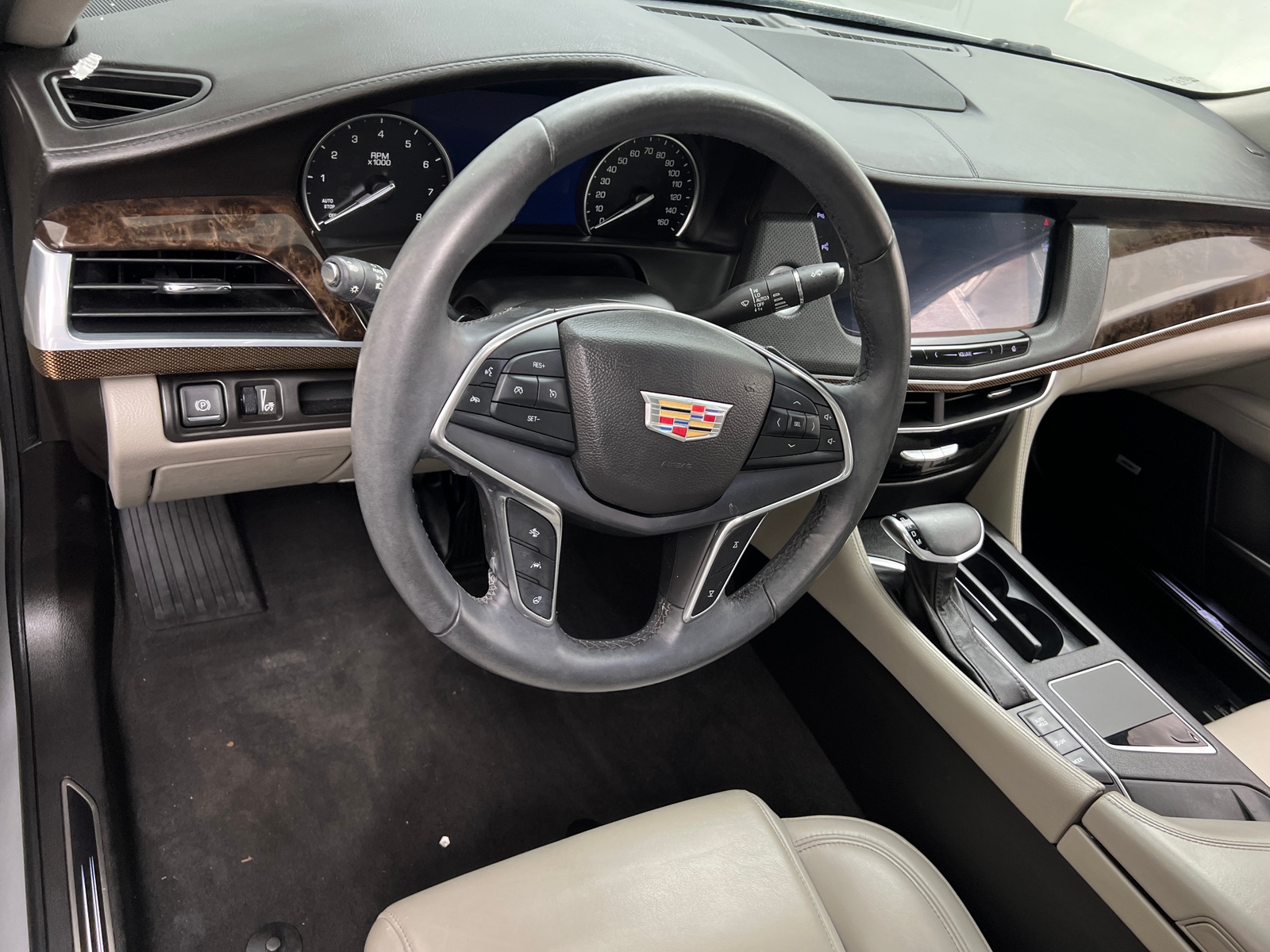 Thumbnail: 2016 Cadillac CT6 - 4