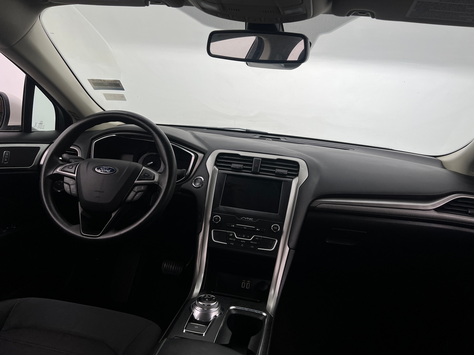 Thumbnail: 2020 Ford Fusion - 3
