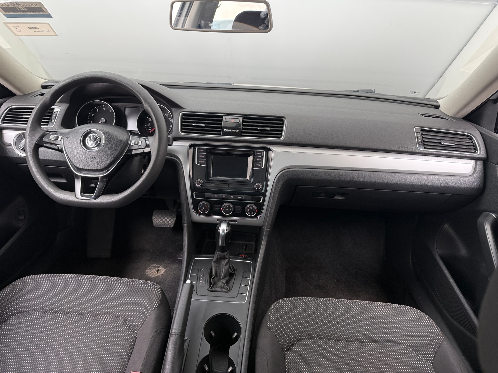 Thumbnail: 2018 Volkswagen Passat - 3