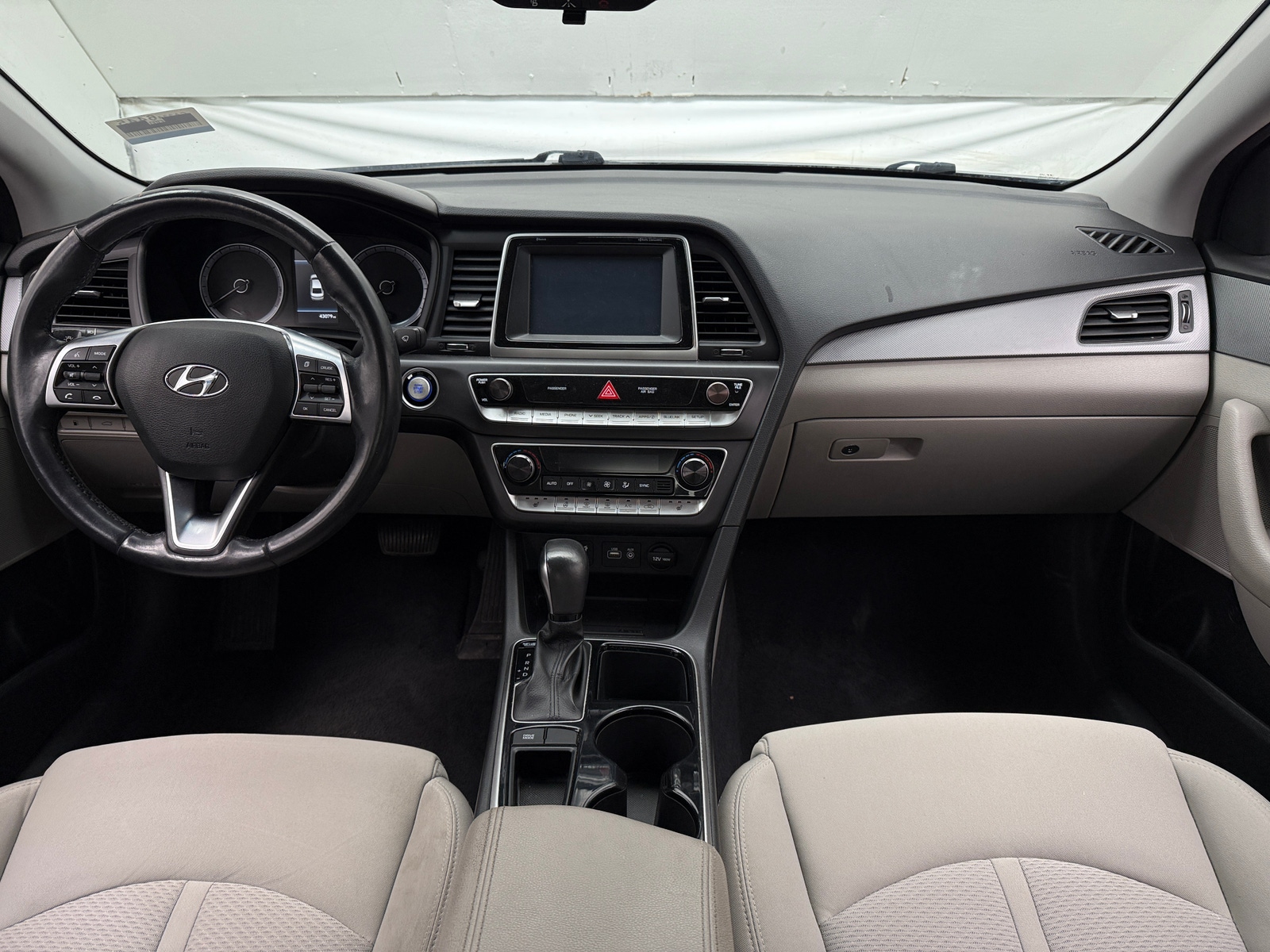Thumbnail: 2019 Hyundai Sonata - 3