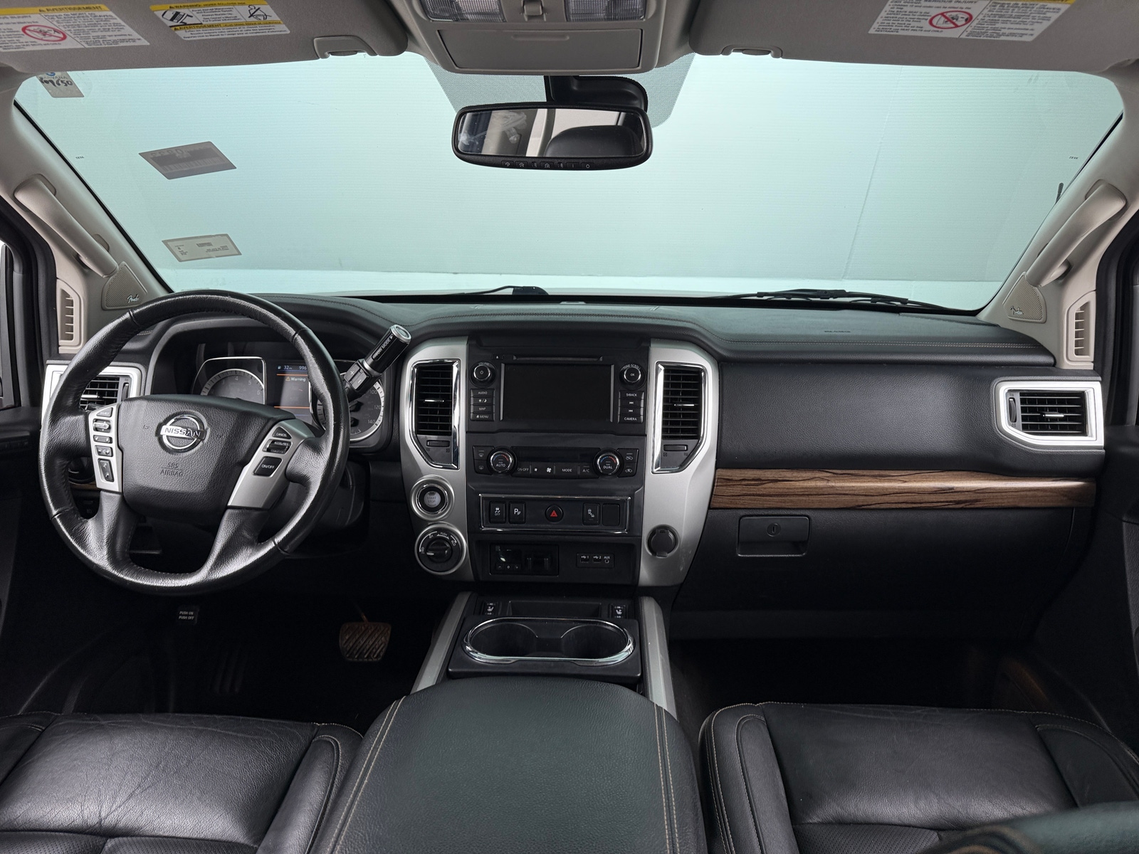 Thumbnail: 2019 Nissan Titan - 2