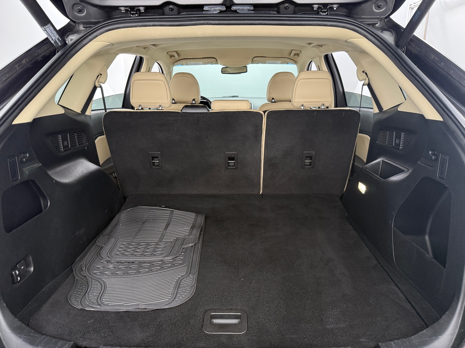 Thumbnail: 2019 Ford Edge - 7