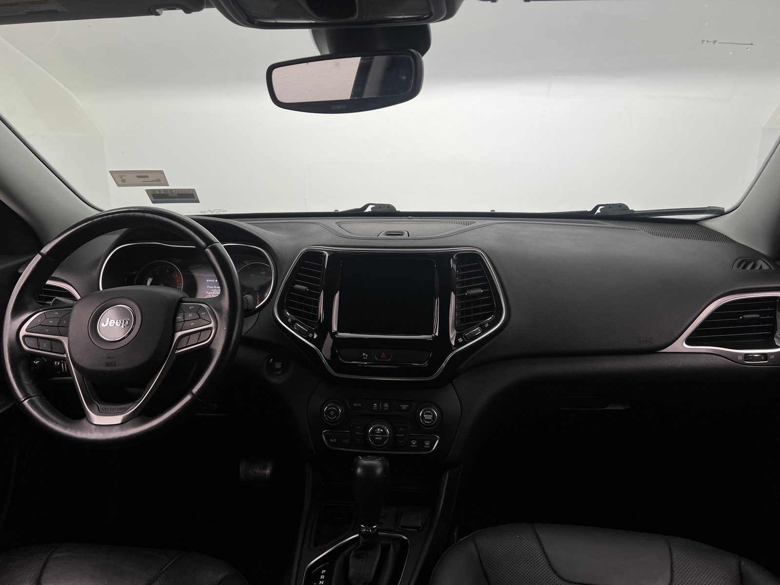 Thumbnail: 2019 Jeep Cherokee - 2