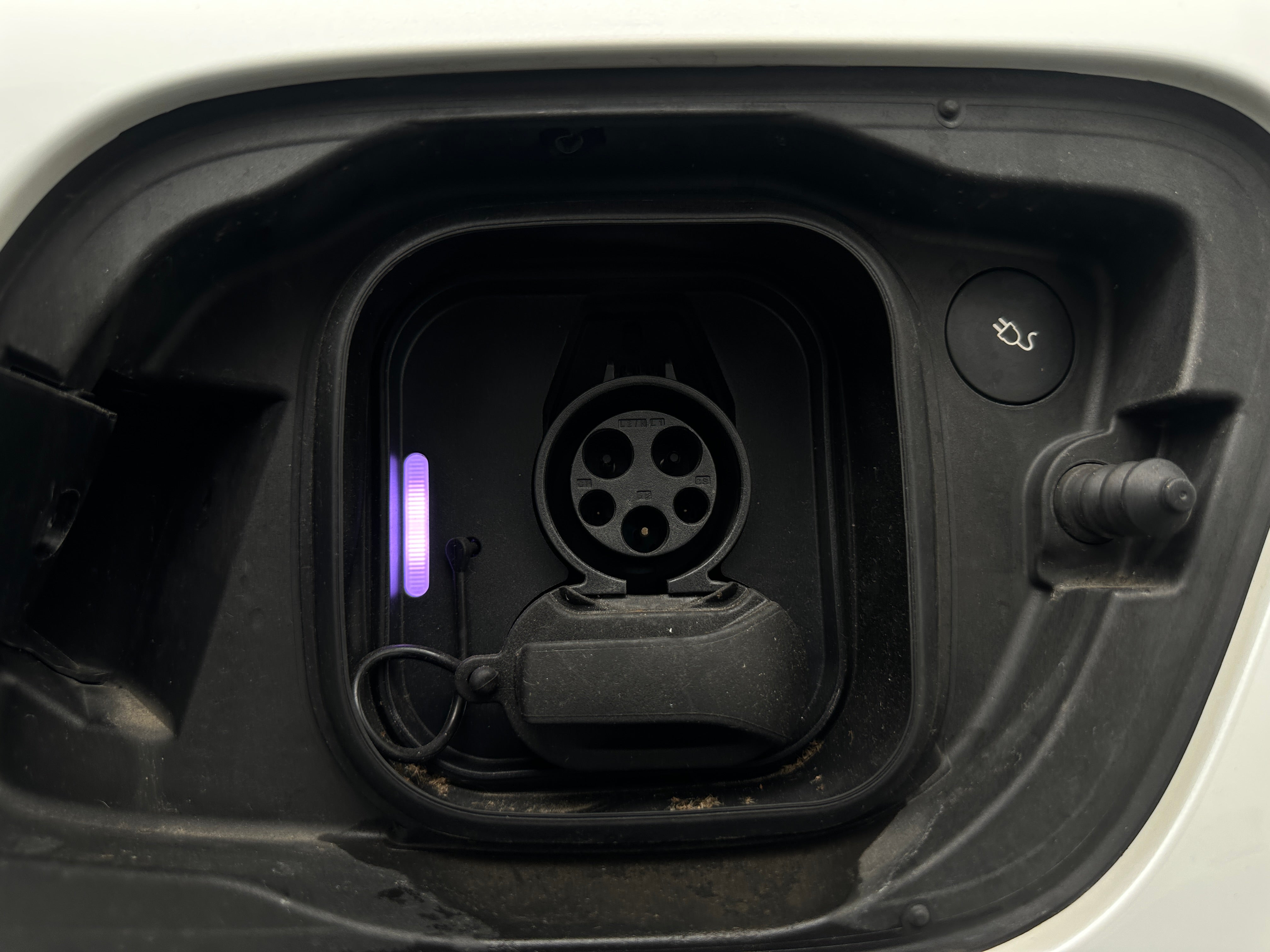 Used 2023 Volvo XC40 Plus with VIN YV4ED3UL2P2030855 for sale in Oak Creek, WI