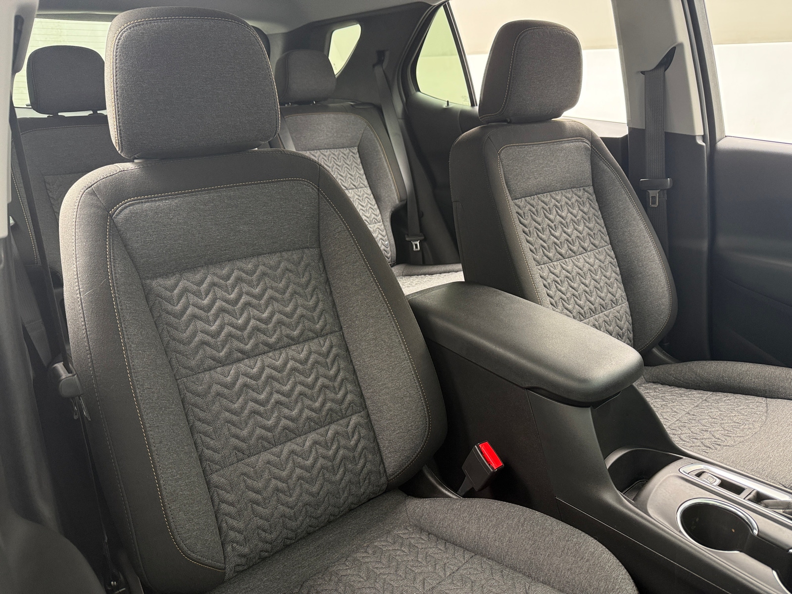 Thumbnail: 2023 Chevrolet Equinox - 2