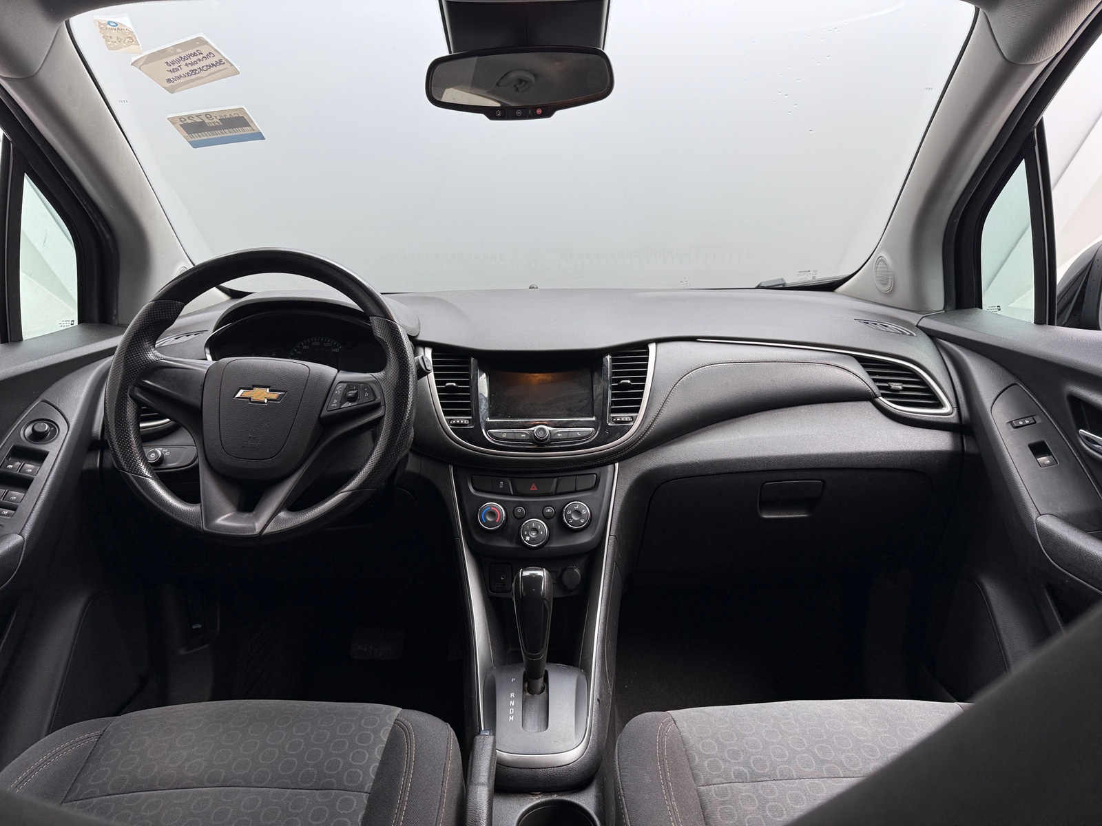 Thumbnail: 2020 Chevrolet Trax - 3