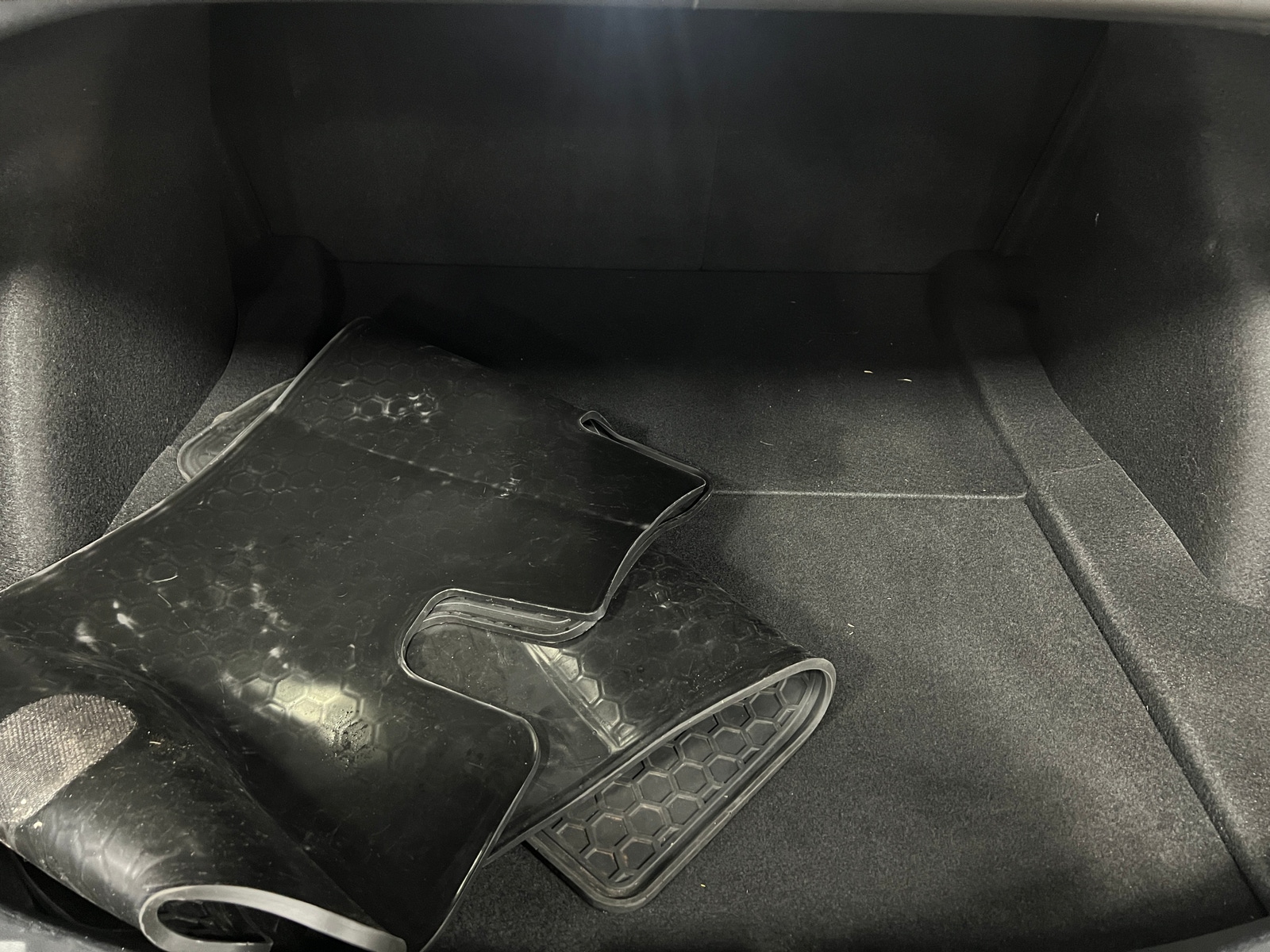 Thumbnail: 2021 Tesla Model 3 - 6