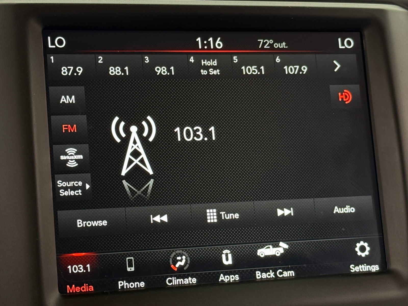 Thumbnail: 2019 RAM 1500 Classic - 4