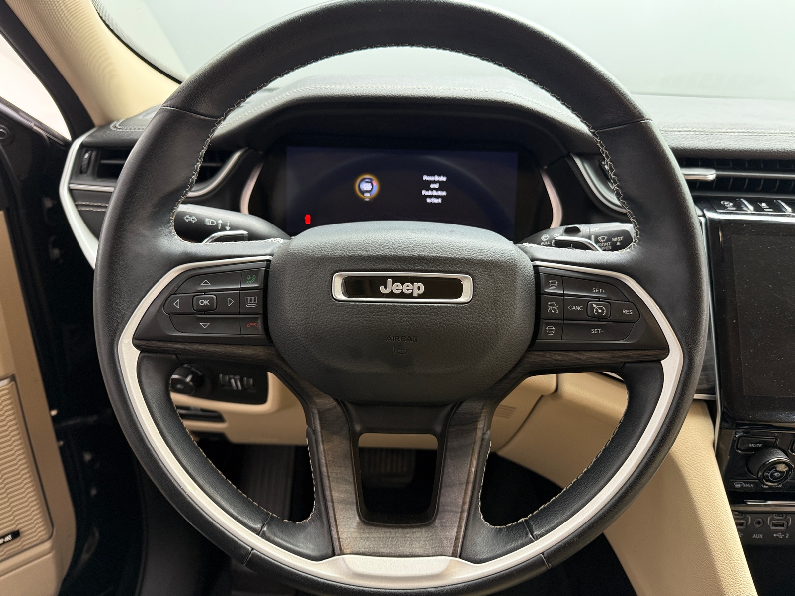 Thumbnail: 2022 Jeep Grand Cherokee L - 4