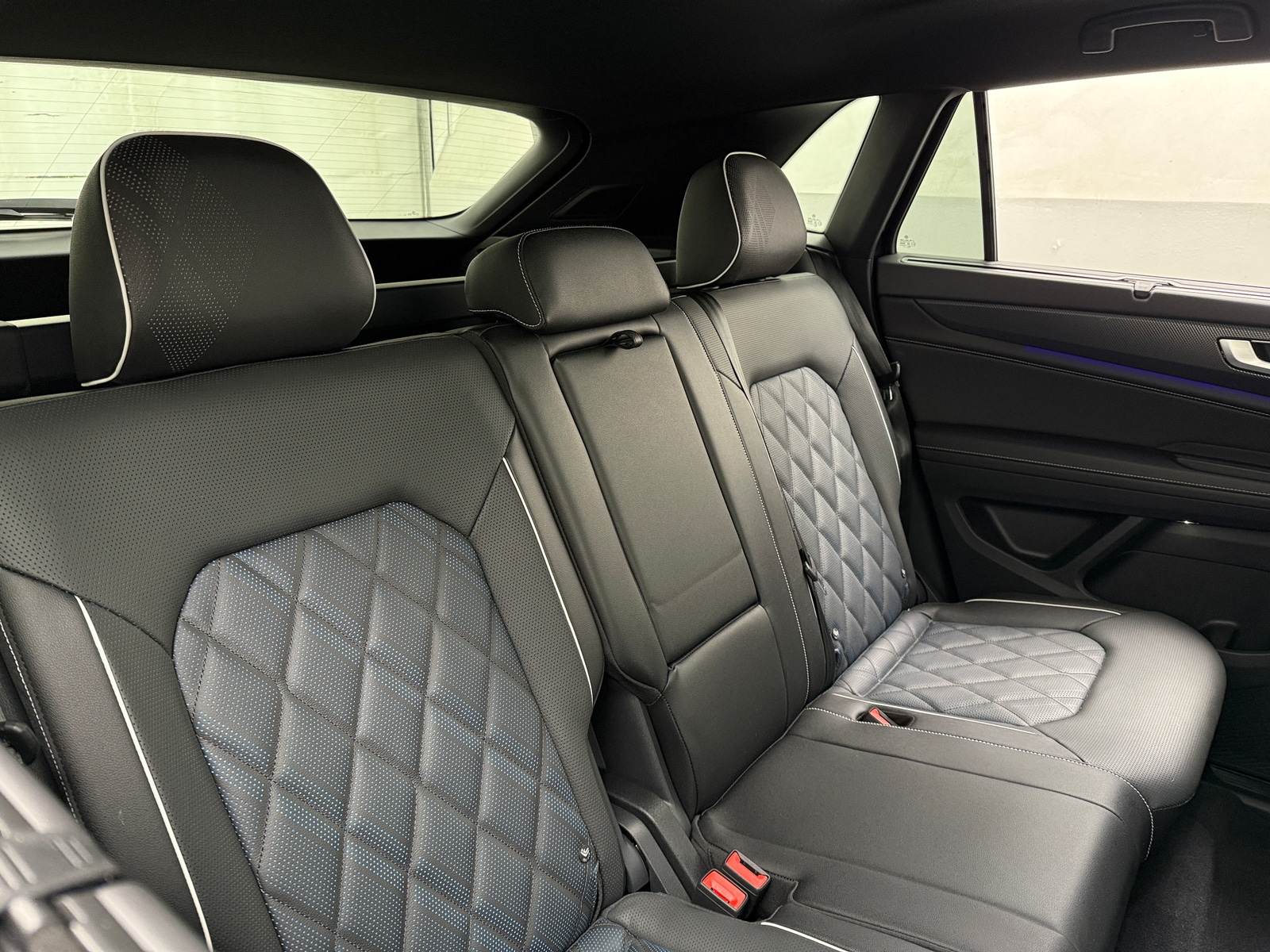 Thumbnail: 2025 Volkswagen Atlas - 5