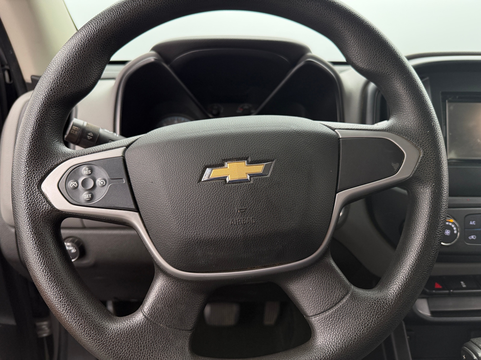 Thumbnail: 2017 Chevrolet Colorado - 5