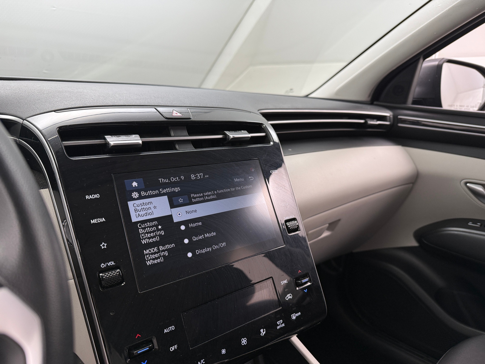 Thumbnail: 2024 Hyundai Tucson - 4