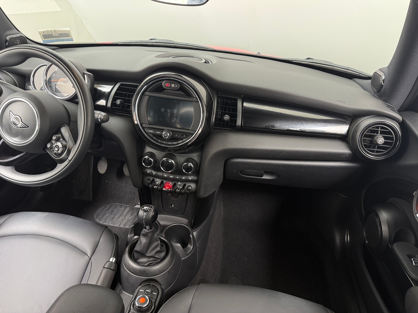 Thumbnail: 2021 MINI Cooper Hardtop - 2