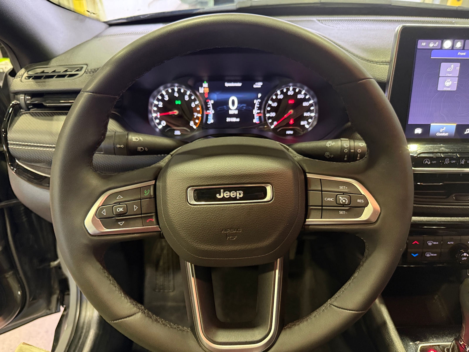 Thumbnail: 2023 Jeep Compass - 5