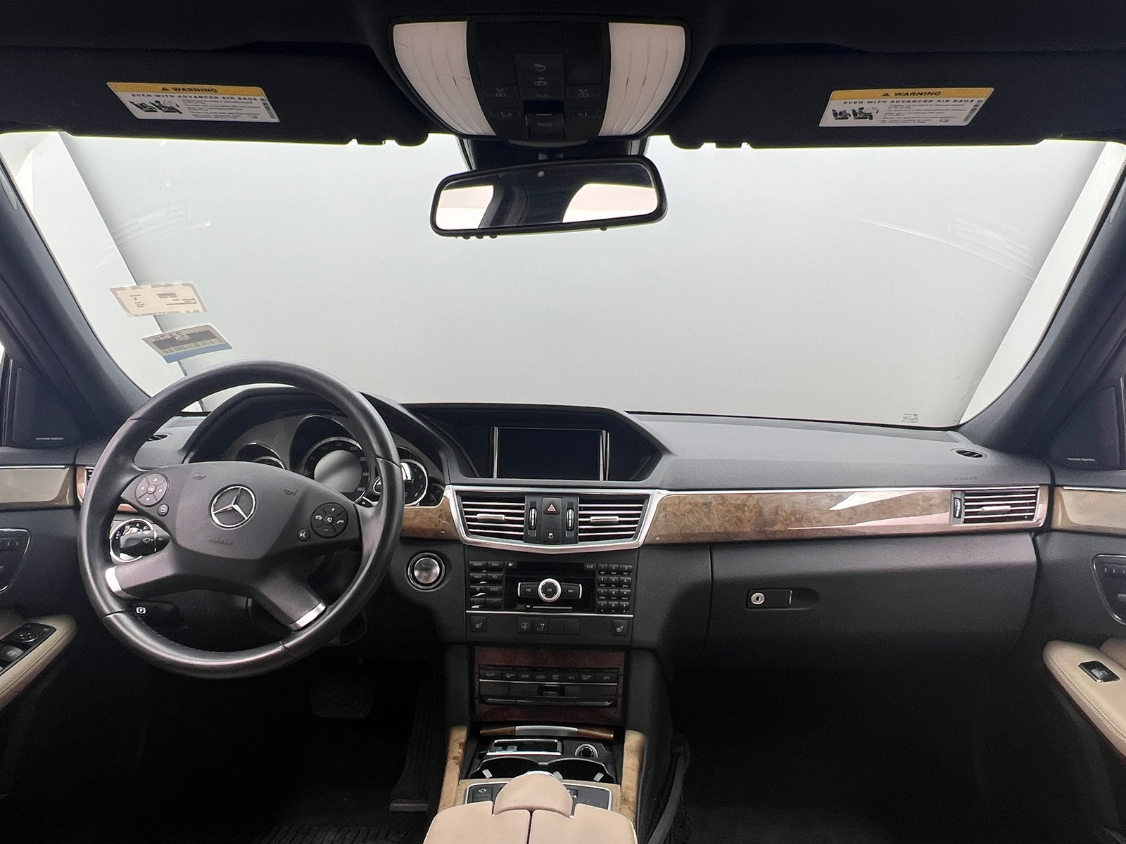 Thumbnail: 2010 Mercedes-Benz E-Class - 3