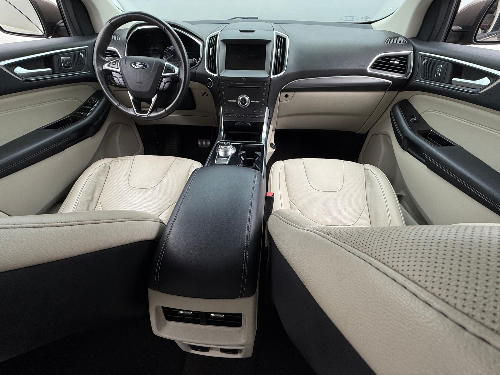 Thumbnail: 2019 Ford Edge - 2