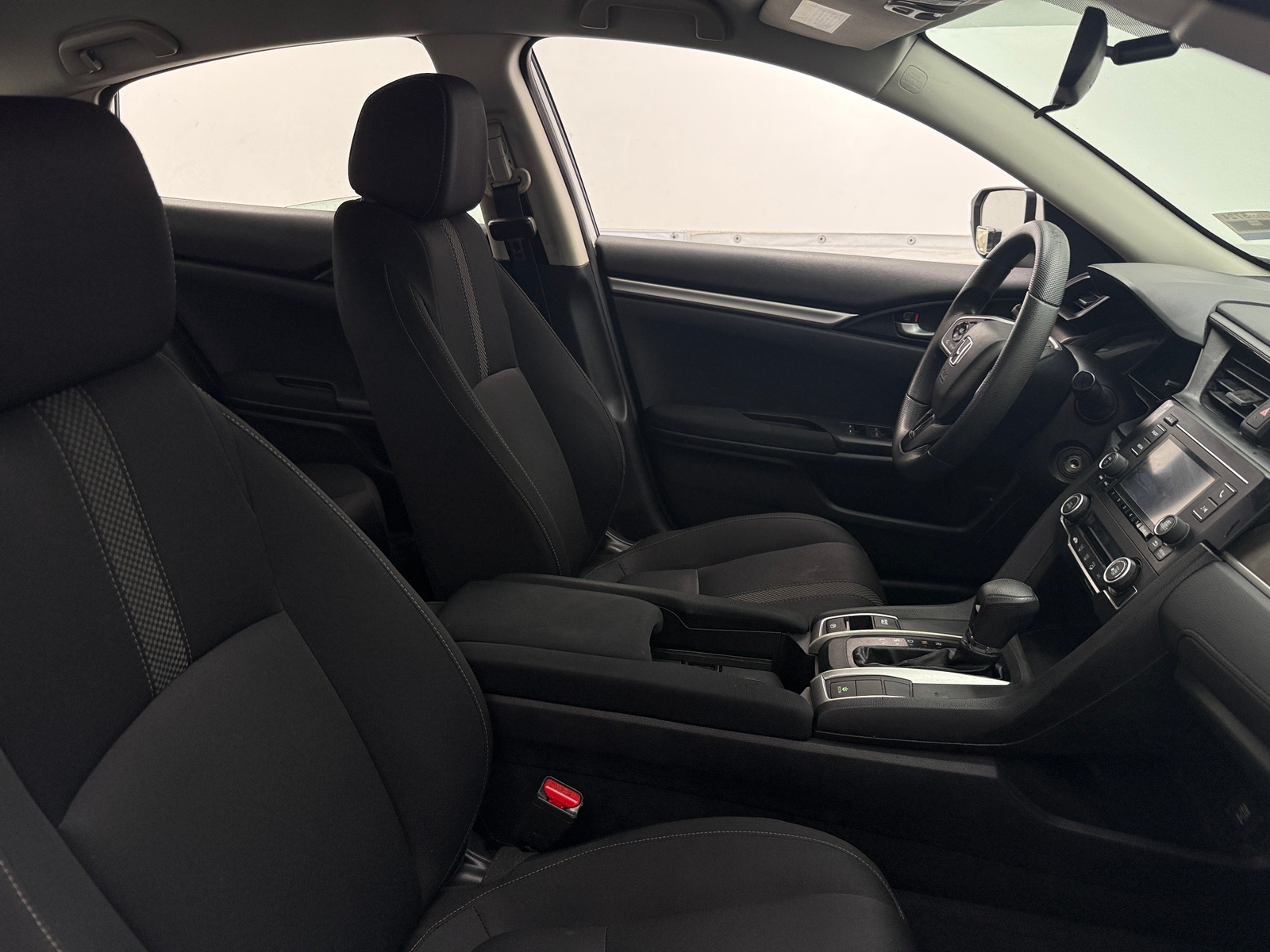 Thumbnail: 2019 Honda Civic - 2