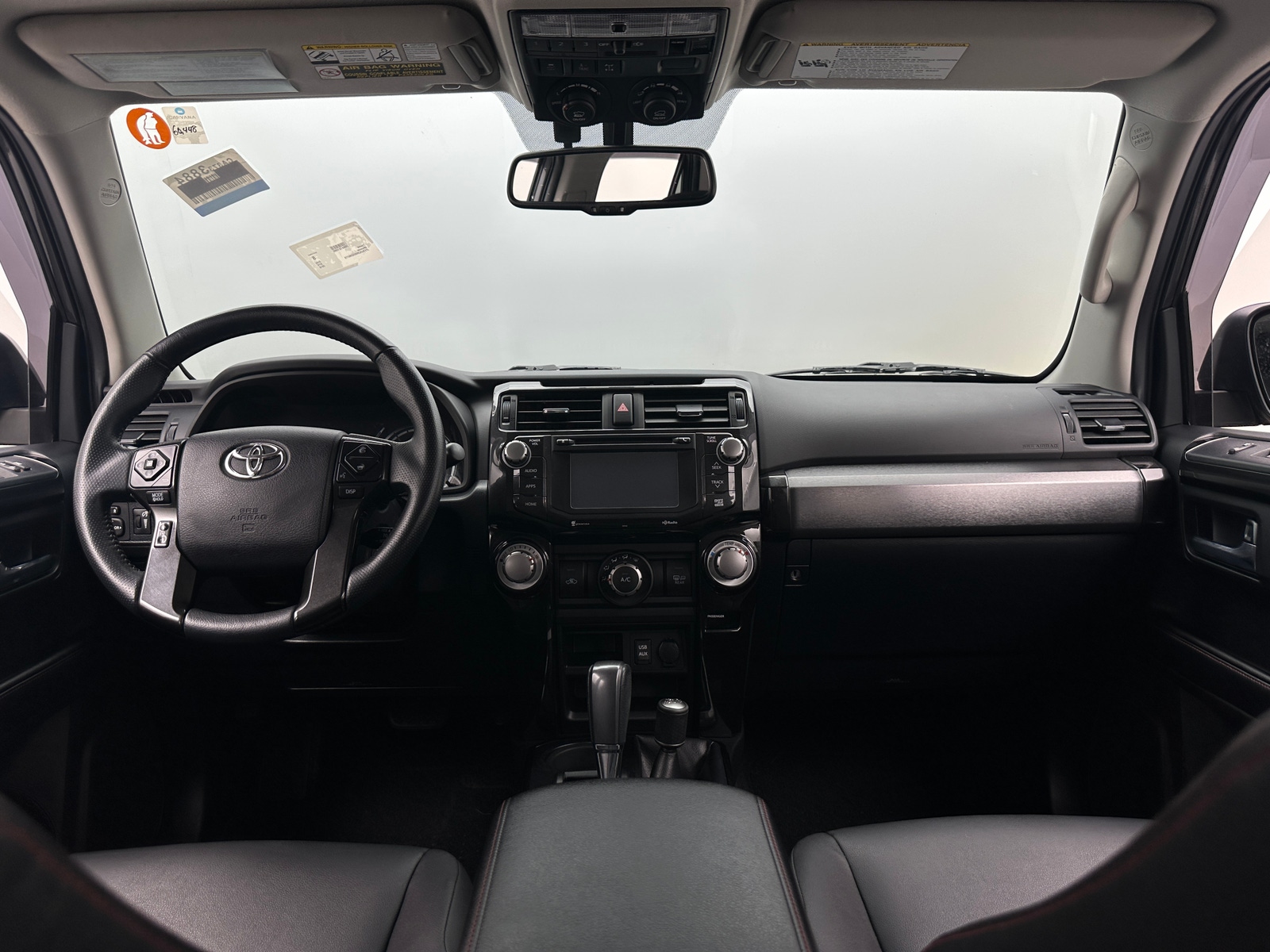 Thumbnail: 2016 Toyota 4Runner - 3