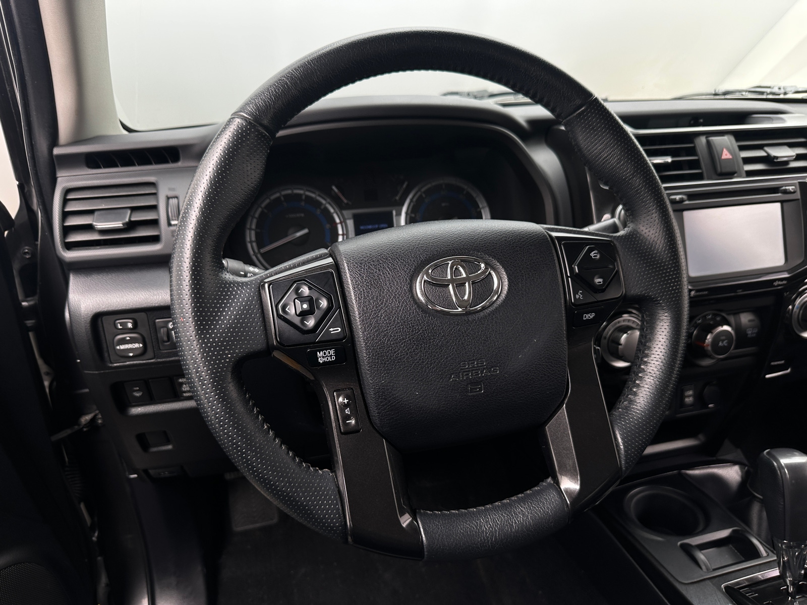Thumbnail: 2016 Toyota 4Runner - 5