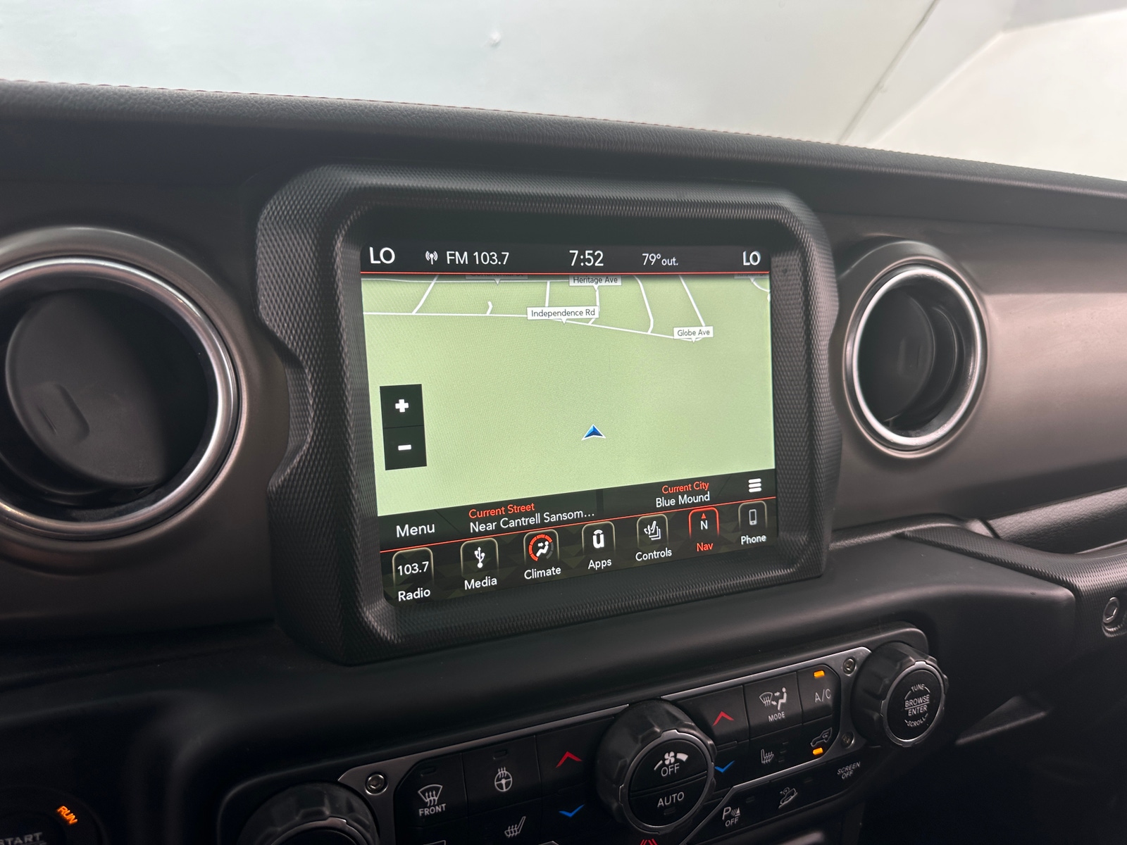 Thumbnail: 2019 Jeep Wrangler - 4