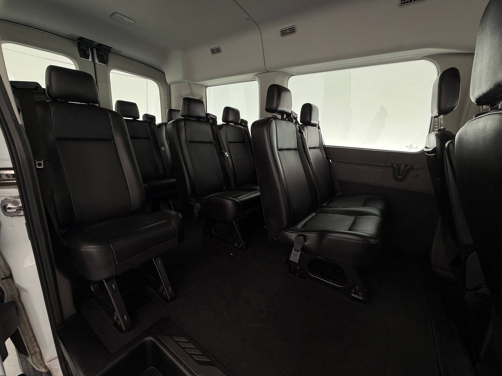 Thumbnail: 2020 Ford Econoline - 6