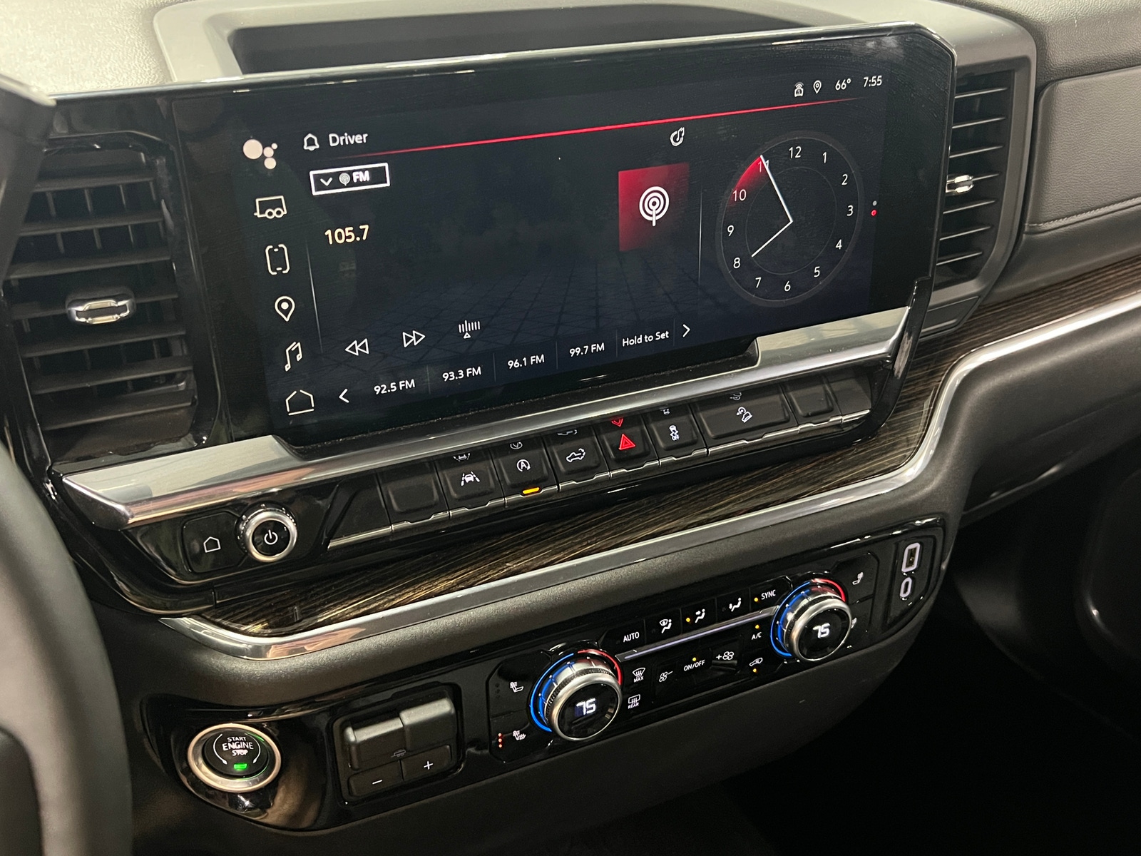 Thumbnail: 2024 GMC Sierra 1500 - 4