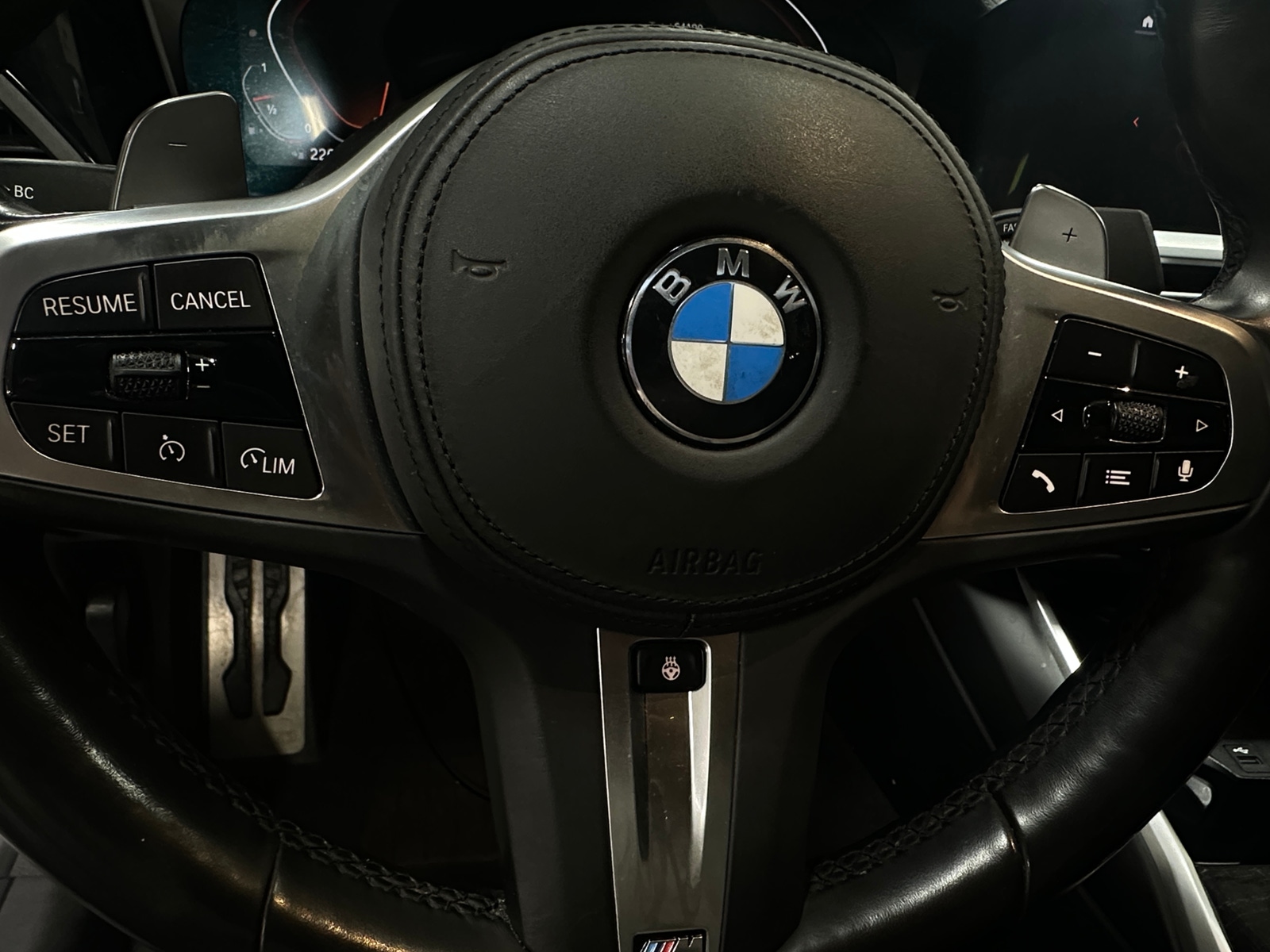 Thumbnail: 2021 BMW 3 Series - 4