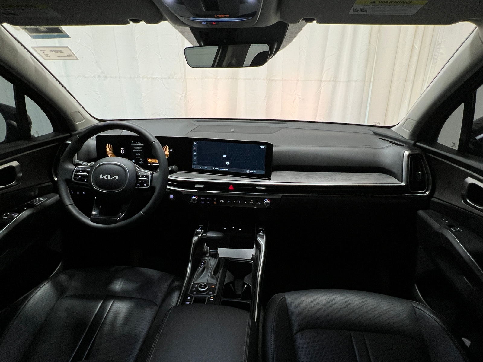 Thumbnail: 2024 Kia Sorento - 2