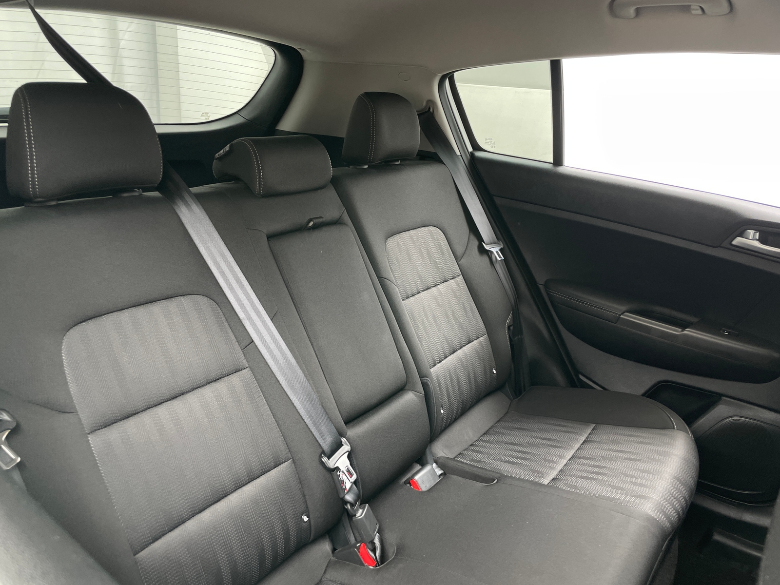 Thumbnail: 2020 Kia Sportage - 6