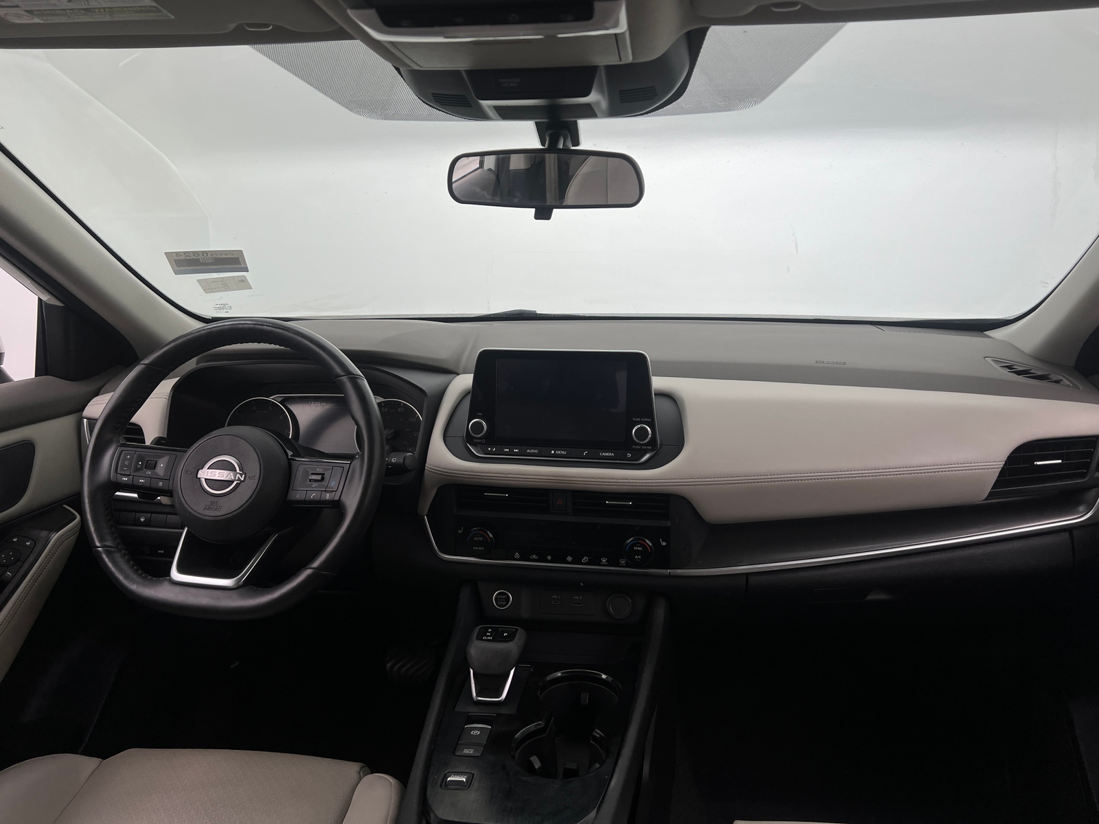 Thumbnail: 2023 Nissan Rogue - 3
