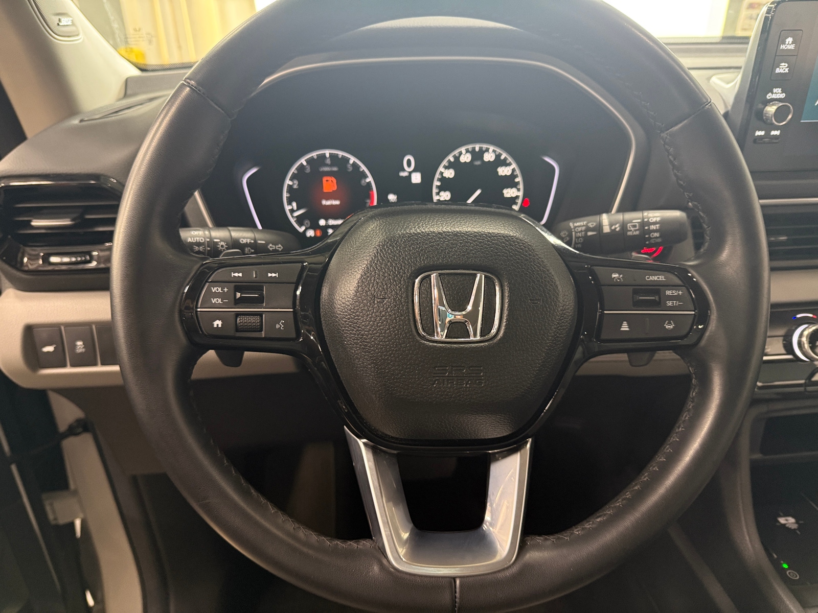 Thumbnail: 2024 Honda Pilot - 4