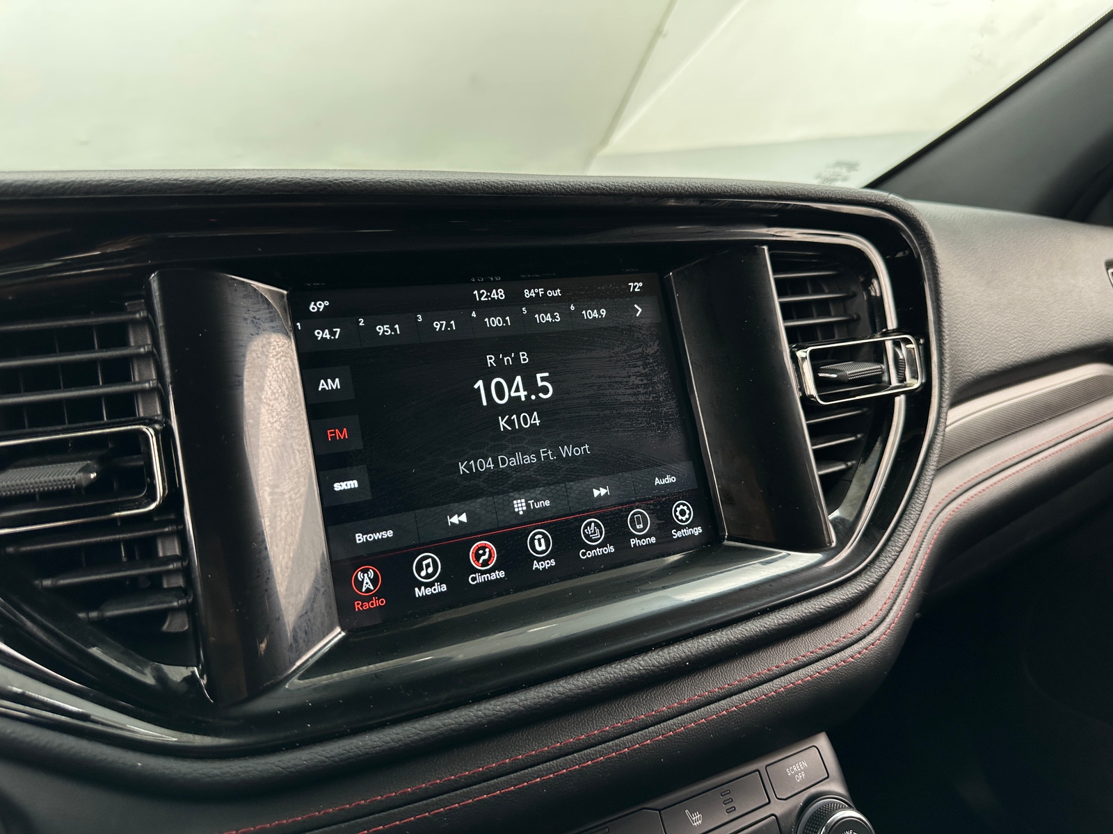 Thumbnail: 2023 Dodge Durango - 4