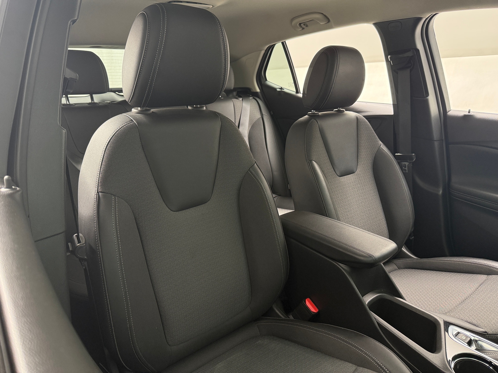 Thumbnail: 2025 Buick Encore GX - 2