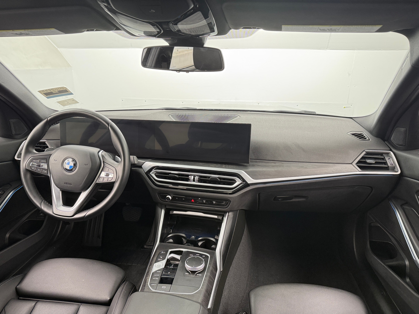 Thumbnail: 2023 BMW 3 Series - 2
