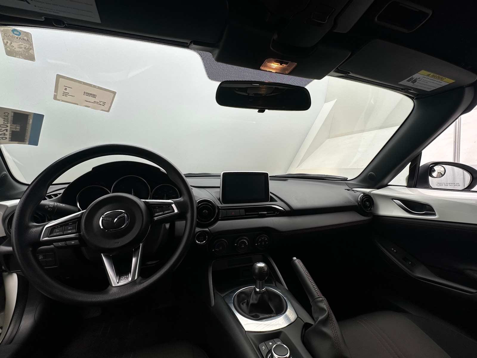 Thumbnail: 2016 Mazda MX-5 Miata - 3