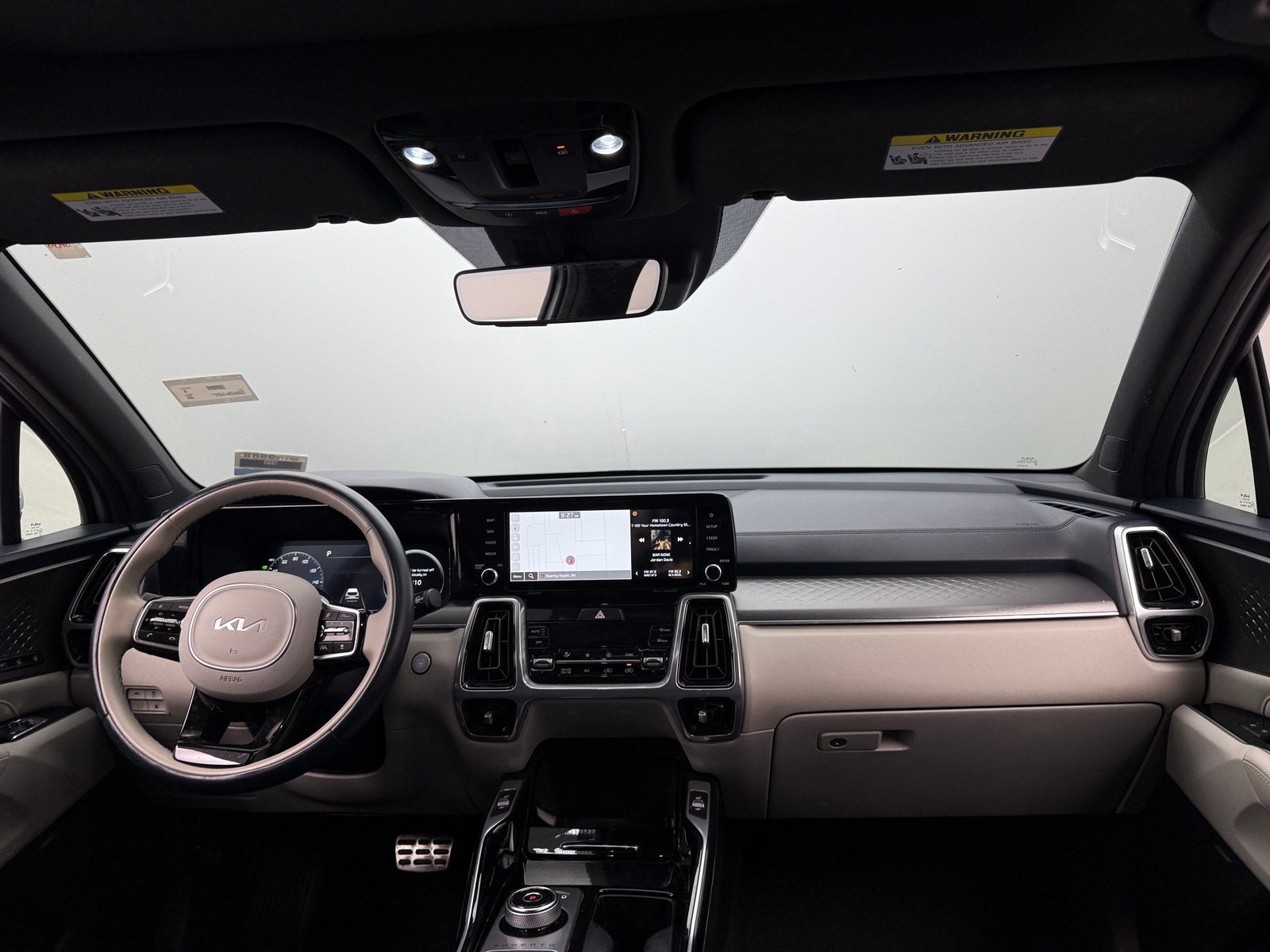 Thumbnail: 2023 Kia Sorento - 2