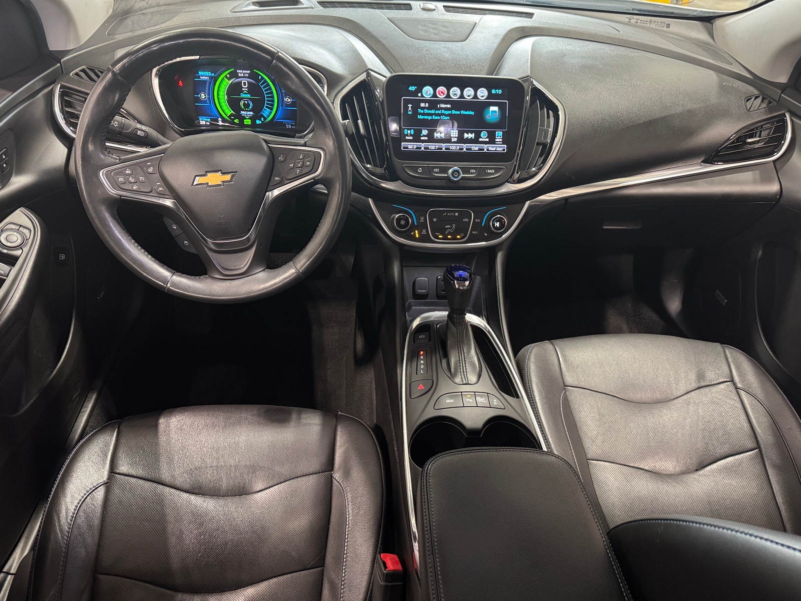 Thumbnail: 2017 Chevrolet Volt - 2