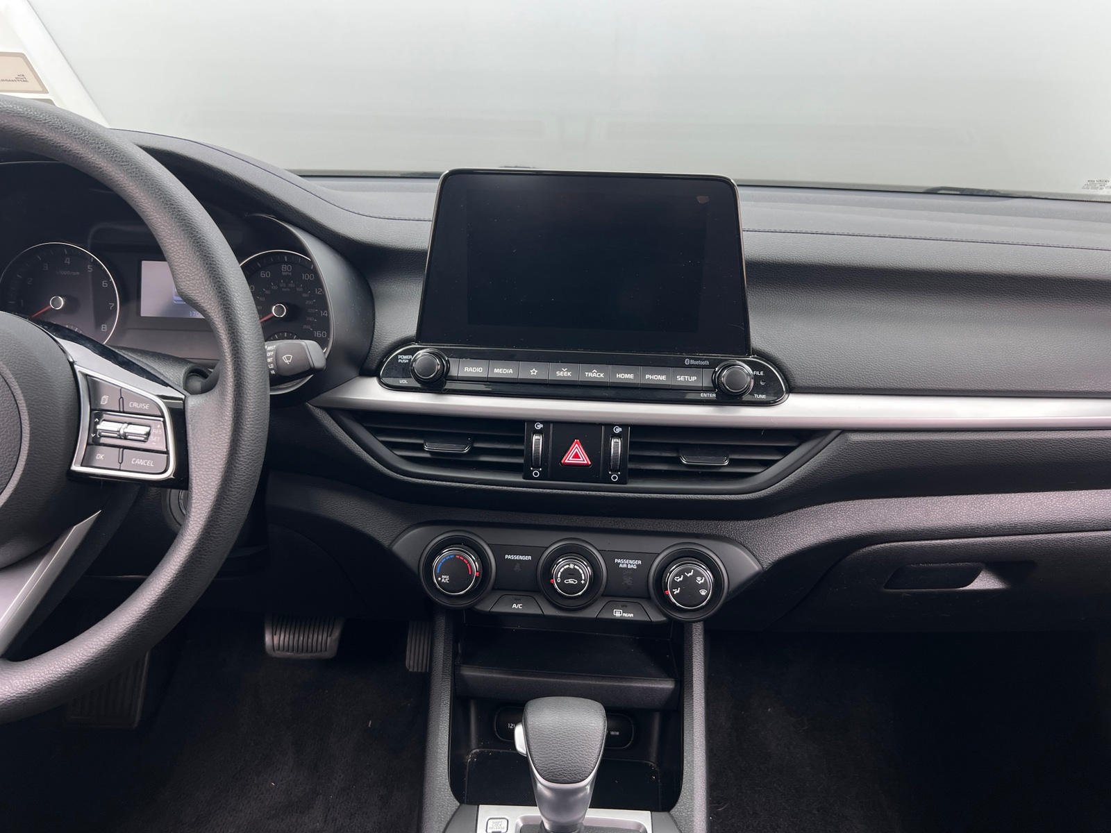 Thumbnail: 2020 Kia Forte - 4