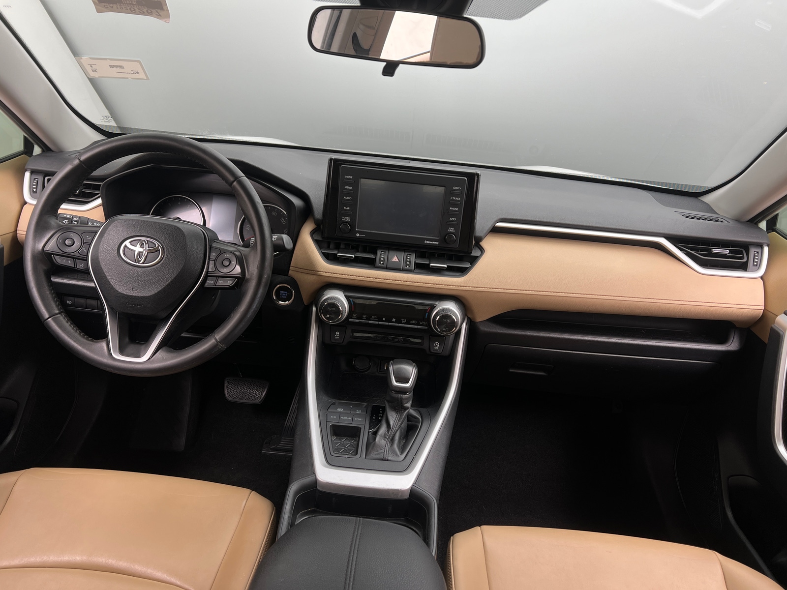 Thumbnail: 2020 Toyota RAV4 - 2