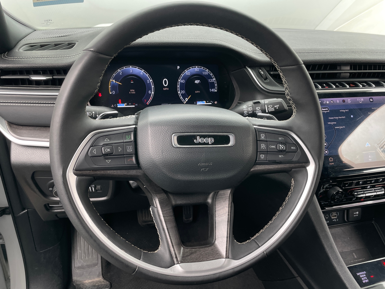 Thumbnail: 2024 Jeep Grand Cherokee L - 4