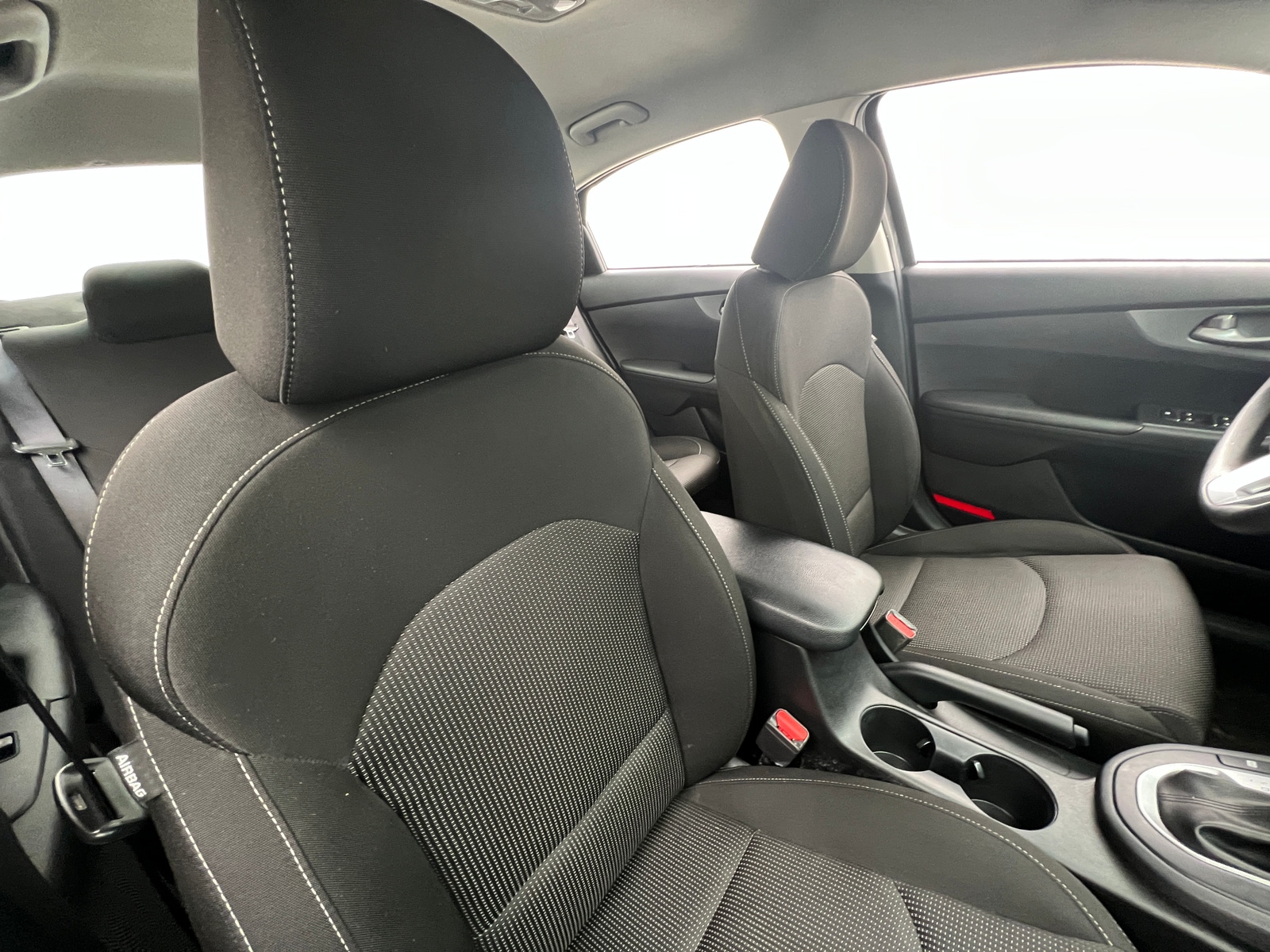 Thumbnail: 2021 Kia Forte - 2