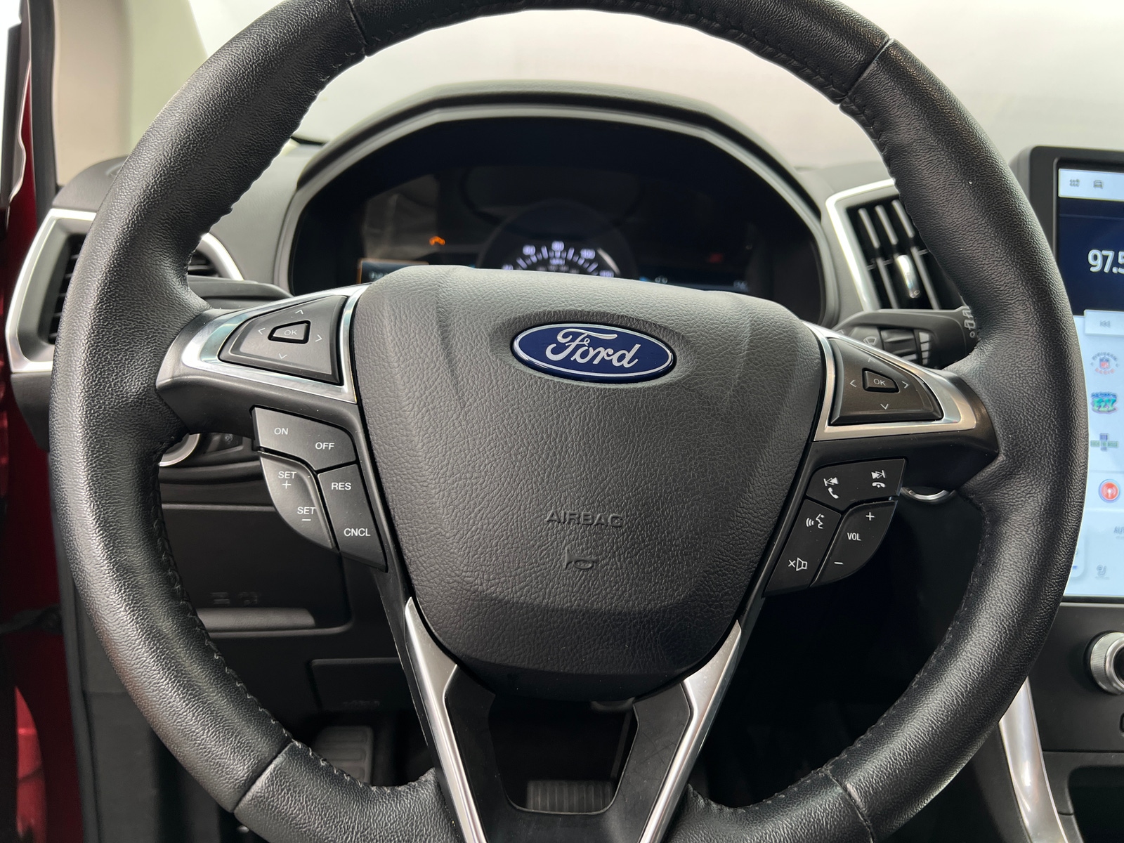 Thumbnail: 2024 Ford Edge - 4