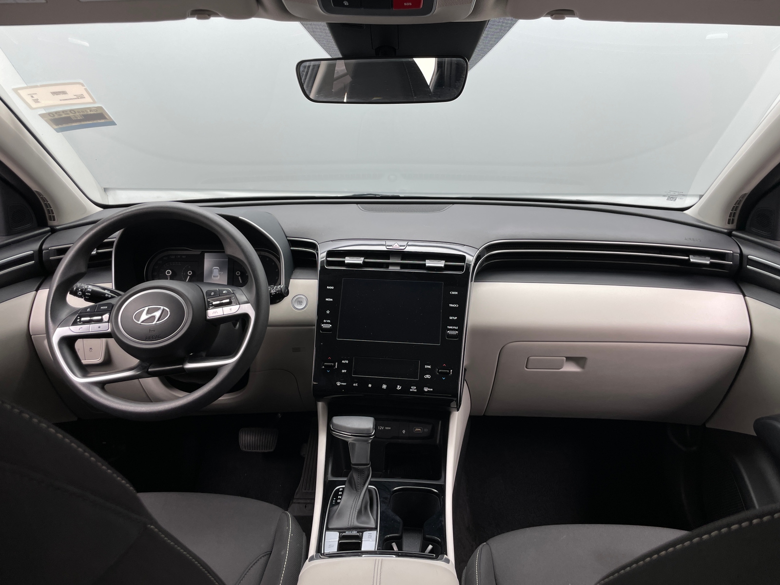 Thumbnail: 2024 Hyundai Tucson - 3