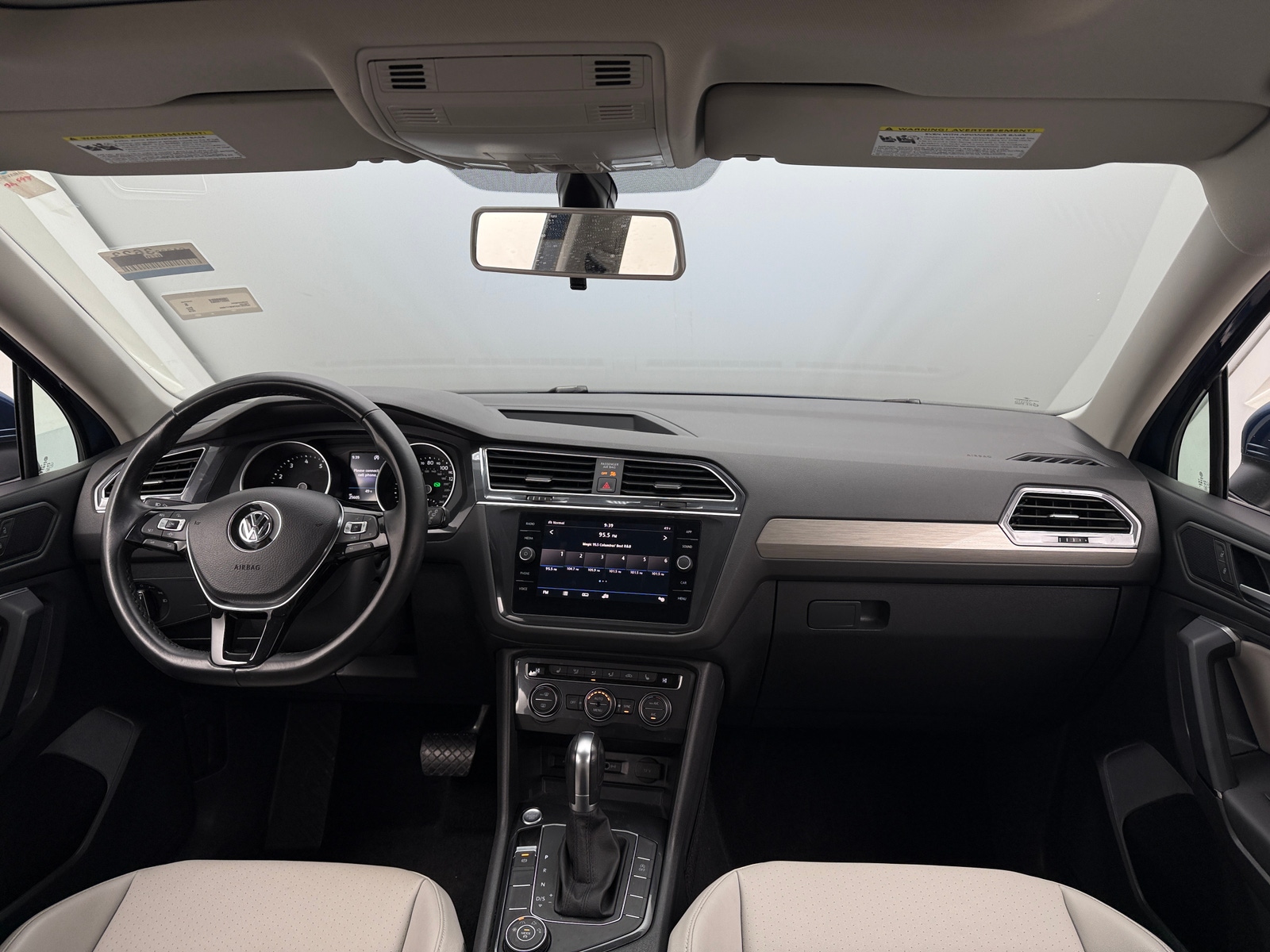 Thumbnail: 2019 Volkswagen Tiguan - 2
