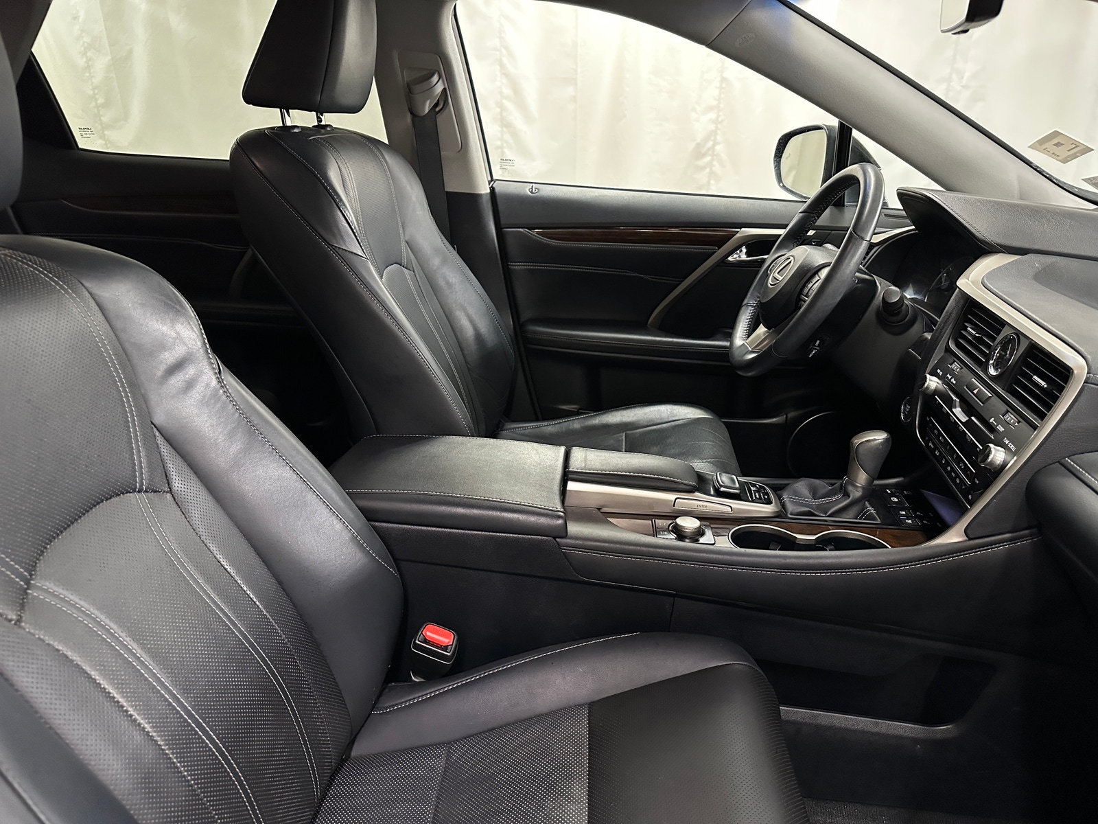 Thumbnail: 2017 Lexus RX - 2
