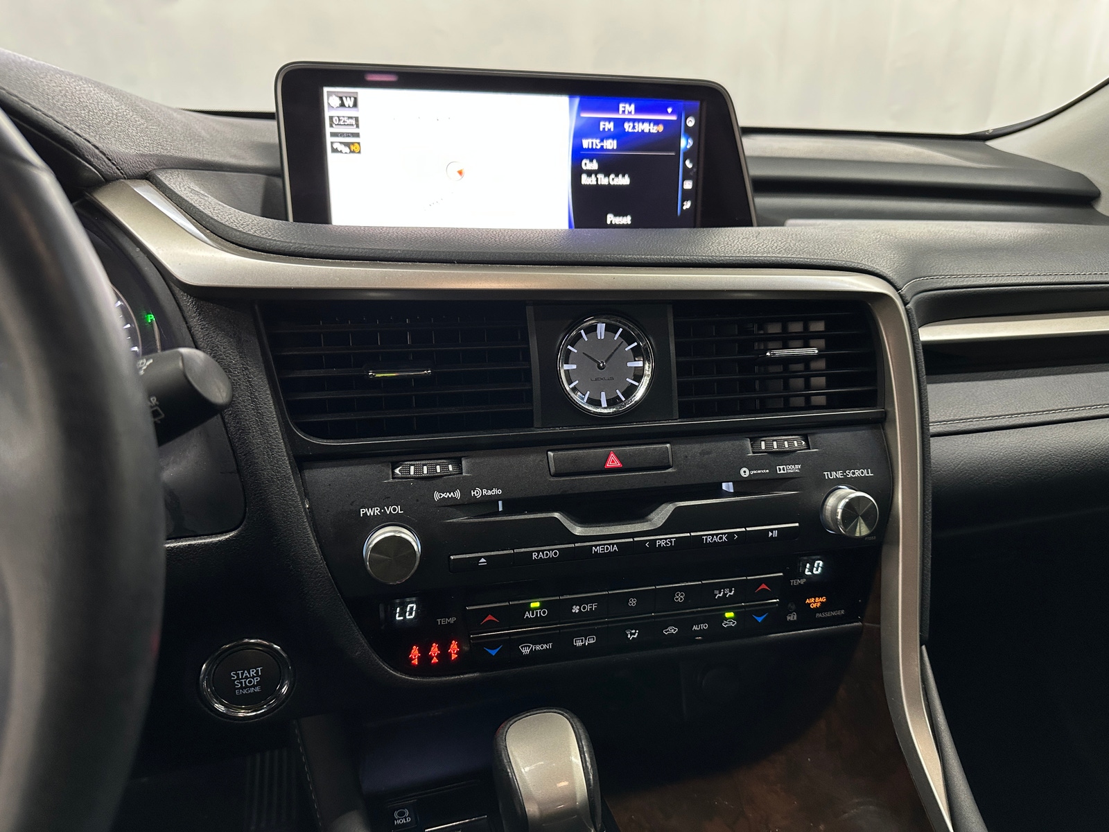 Thumbnail: 2017 Lexus RX - 4