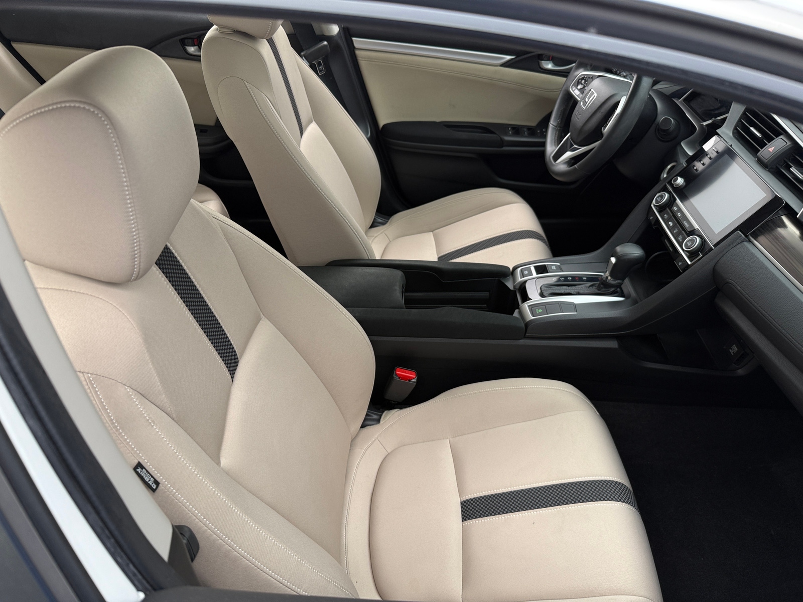 Thumbnail: 2019 Honda Civic - 2