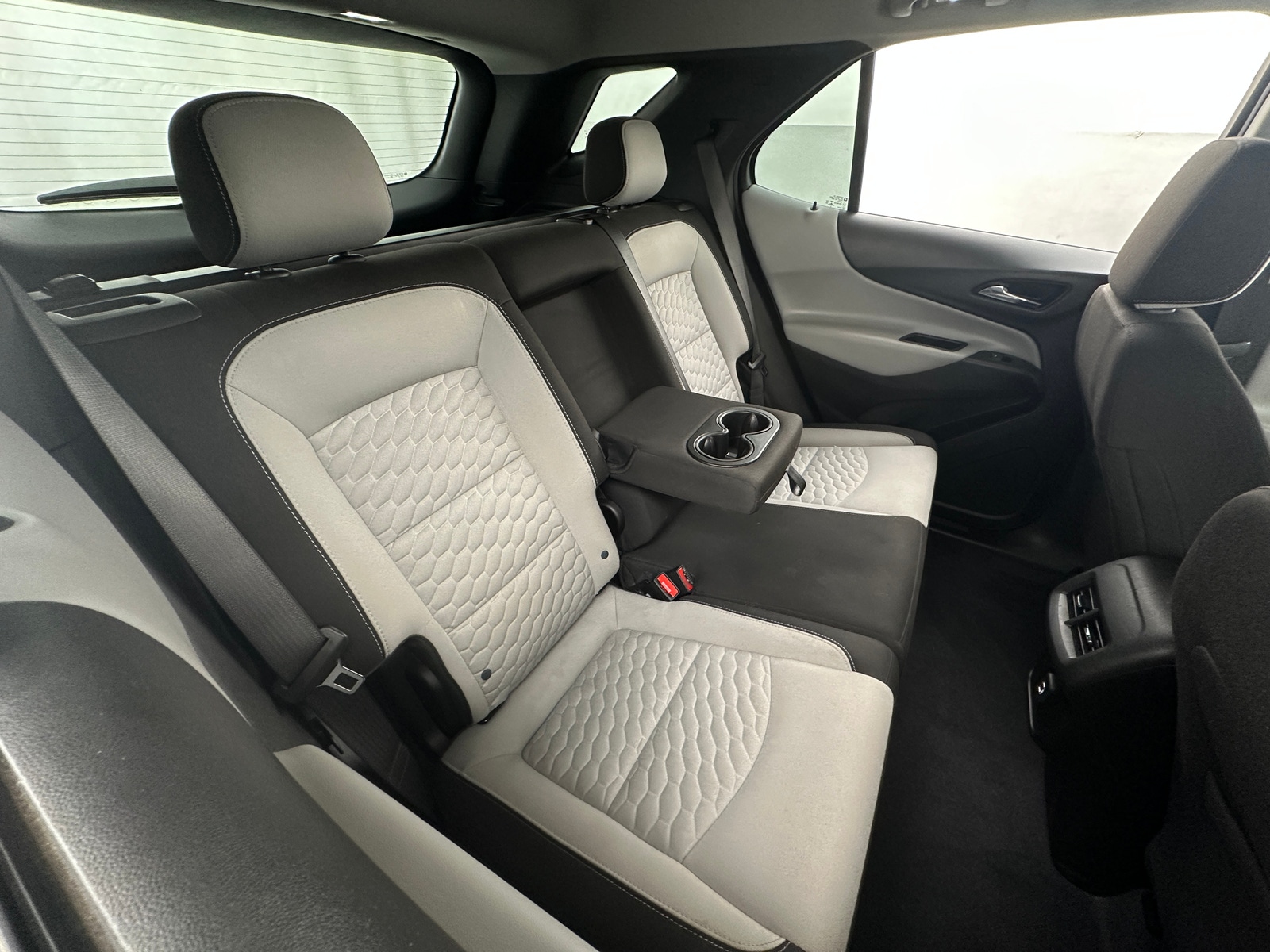 Thumbnail: 2021 Chevrolet Equinox - 6
