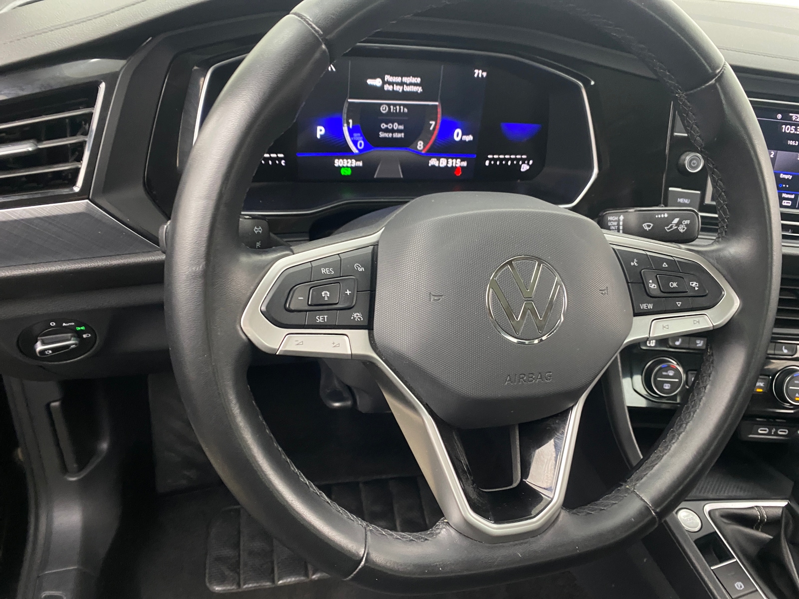 Thumbnail: 2024 Volkswagen Jetta - 4