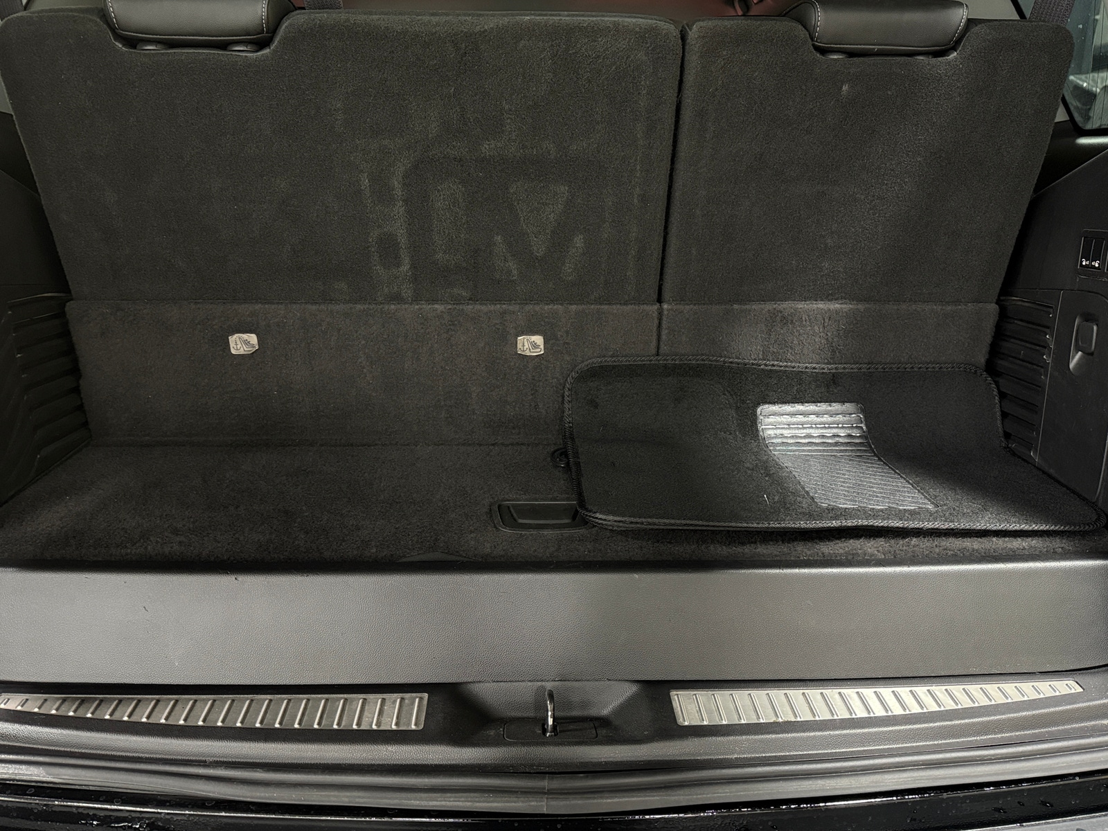 Thumbnail: 2016 Chevrolet Tahoe - 6